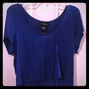 Rue 21 Crop top- super cute circle ⭕️ open back